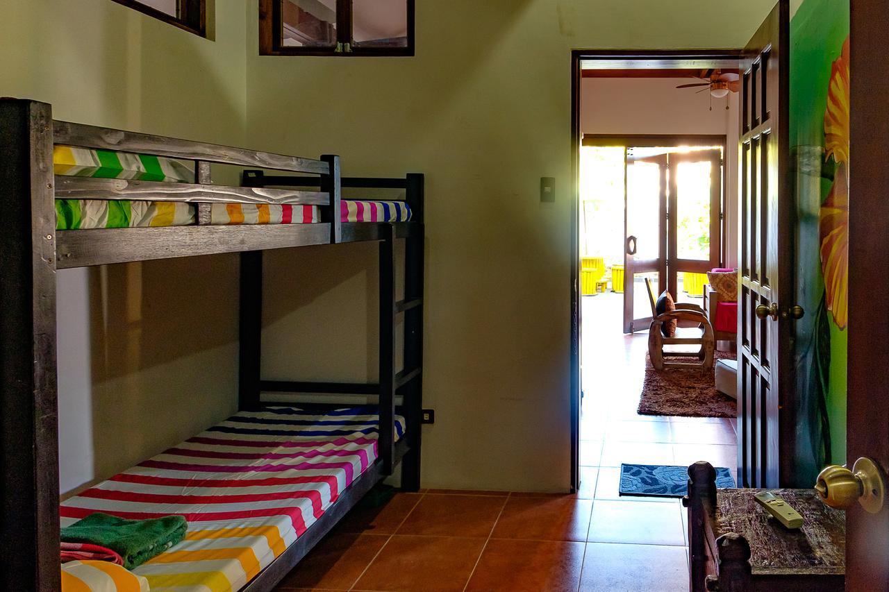 Ayo Homtel Hostel Lapu-Lapu City Exterior photo