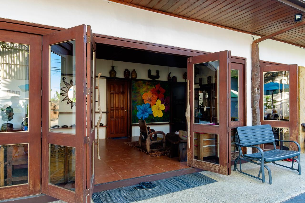 Ayo Homtel Hostel Lapu-Lapu City Exterior photo