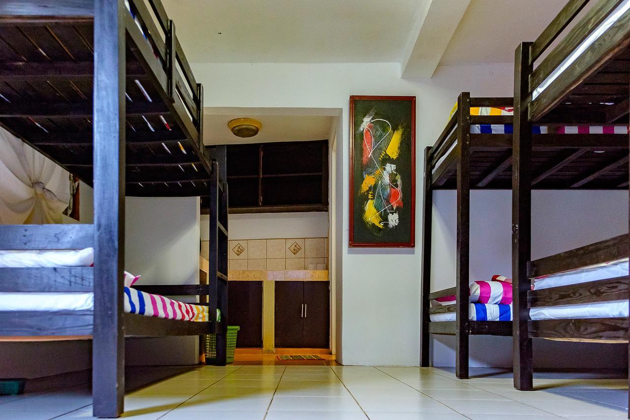 Ayo Homtel Hostel Lapu-Lapu City Exterior photo
